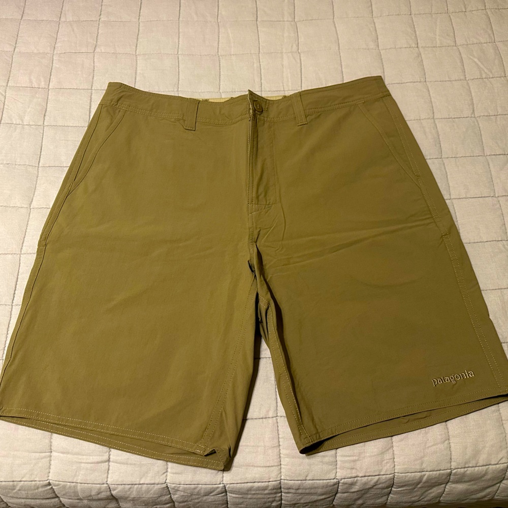 Patagonia Men's Stretch Wavefarer Walk Shorts